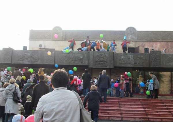 Театр кукол «Сказка» откроет новый сезон на крыше