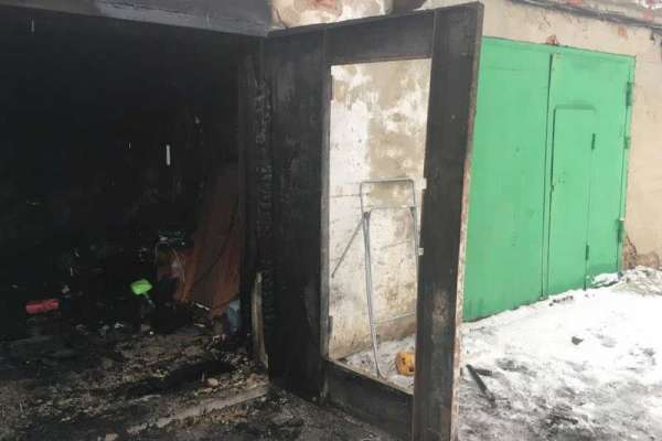 В Минусинском районе от огня пострадал гараж