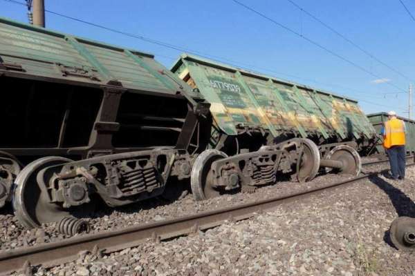 По факту аварии на железной дороге в Хакасии возбуждено уголовное дело