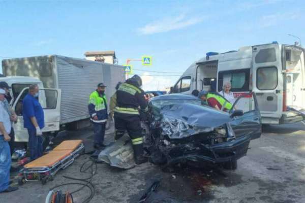 В Минусинске в результате серьезного ДТП пострадали 2 человека