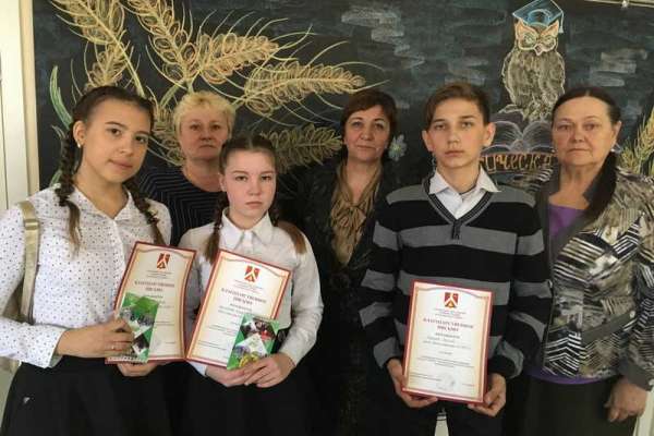 Минусинских школьников наградили на сельхозконференции в Курагинском районе