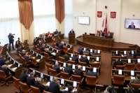 Парламентарии Красноярского края дружно одобрили поправки в Конституцию