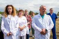 В Черногорске открыли аллею в память о медиках