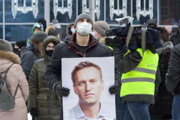 Сторонники Навального анонсировали митинги в российских городах