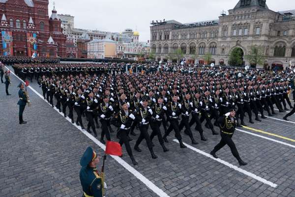 Парад Победы в Москве, вероятнее всего, перенесут