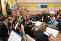На ж/д вокзале Красноярска прошёл концерт симфонической музыки