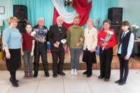 Ветеранам Зеленого Бора вручили юбилейные медали
