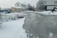 В Минусинском районе из-за движения кромки льда на Енисее подтопило два участка
