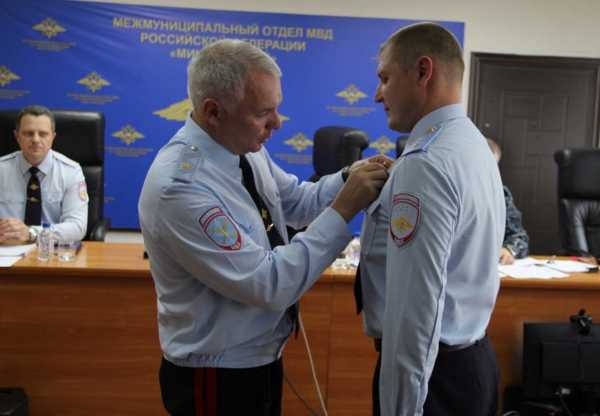 Минусинских полицейских наградили за смелость во имя спасения