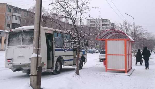 В Минусинске из автобусов запрещено высаживать юных безбилетников