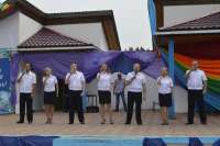 Полиция Минусинска по традиции  спела для детей