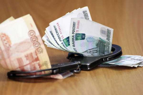 В Красноярске руководителя транспортной организации подозревают в получении взятки