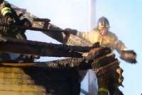 В Хакасии в минувшие сутки горела степь и жилой дом