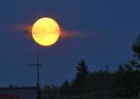 В небе над Минусинском сегодня взойдет огромная луна