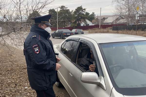 В Минусинске останавливают водителей, не пристёгнутых ремнями безопасности