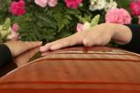 В Хакасии погребальная контора подозревается в махинациях с похоронами