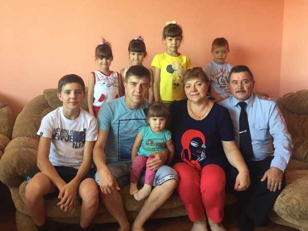 В семье Хундяковых убеждены: девять детей - это счастье