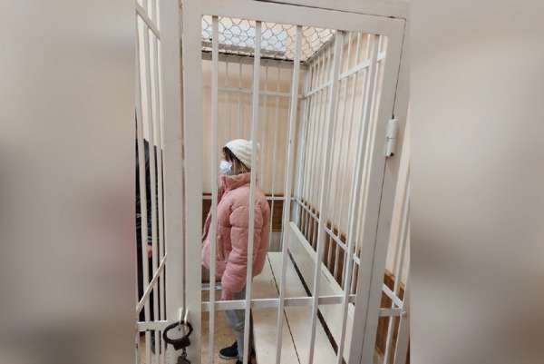 Подробности криминальной драмы в Красноярске: девушка, расстрелявшая отца, пришла в детский сад, чтобы расправиться с мальчиками