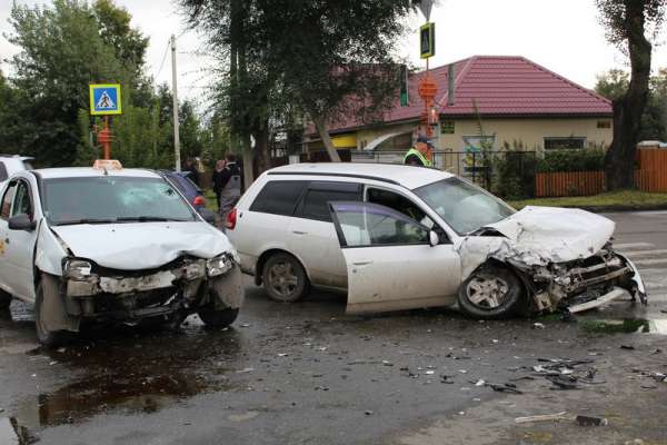 В Абакане погибла пассажирка такси