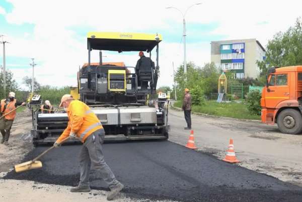 В Черногорске подрядчик отнесся к ремонту дороги &quot;спустя рукава&quot;