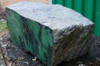 В Ермаковском районе злоумышленники незаконно добыли десять тонн полудрагоценного камня