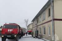 В Хакасии пожарные спасли из огня шестерых человек