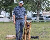 В Красноярском крае служебная собака нашла по запаху злоумышленников, укравших алкоголь