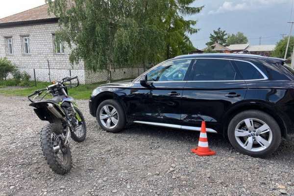 В Абакане в дорожную аварию попал несовершеннолетний мотоциклист
