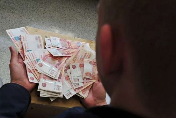 В Абакане мошенники собрали за выходные солидный куш в более чем полмиллиона рублей