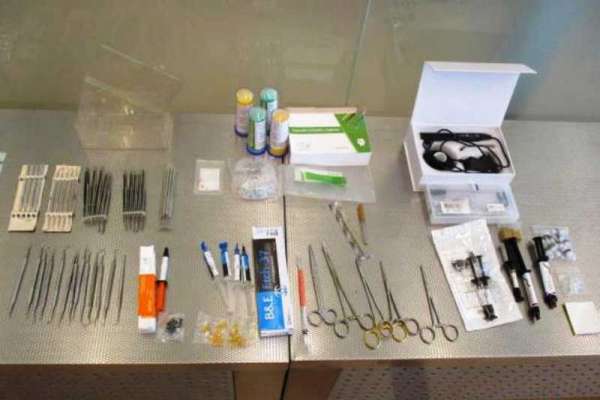 Красноярская таможня выявила нелегальную партию товаров для стоматологии