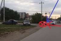 В Черногорске две иномарки не поделили перекресток