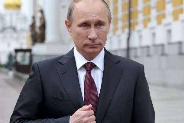Кремль пояснил причину отсутствия маски у Путина в ходе публичного мероприятия