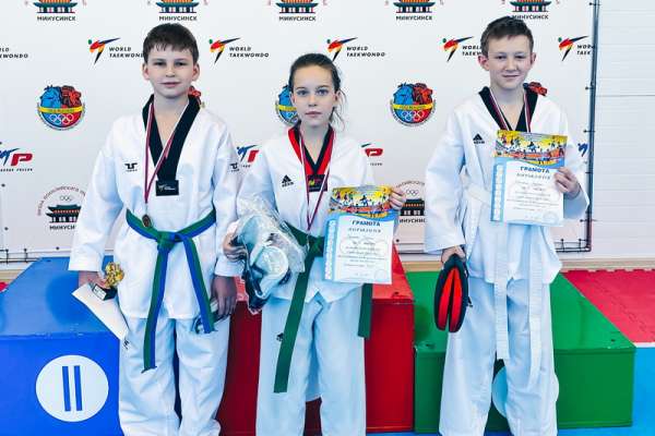 Юные спортсмены Минусинска завоевали 65 медалей на первенстве им. Щедрухина по тхэквондо среди детей