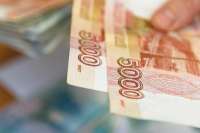В России предложили выплатить россиянам по 10 тысяч рублей к Новому году