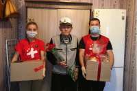 В Минусинске волонтеры помогают пенсионерам в условиях самоизоляции