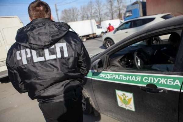 В Красноярском крае арестовали автомобиль, хозяин которого накопил больше 100 штрафов