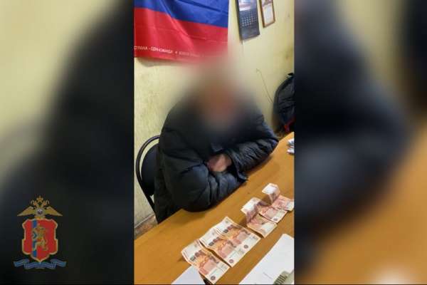 В Березовке мужчина ограбил 87-летнего пенсионера  