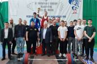 Юные тяжелоатлеты Минусинска стали лучшими на региональном чемпионате