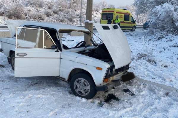 На автодороге Абакан-Минусинск в ДТП пострадала 20-летняя девушка