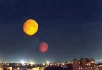 Минусинцы могут лицезреть на небе необычное явление - две Луны