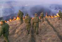 К тушению пожаров в Хакасии присоединятся военные