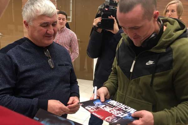 Боксеры Денис Лебедев и Табису Мчуну встретятся на красноярском  ринге