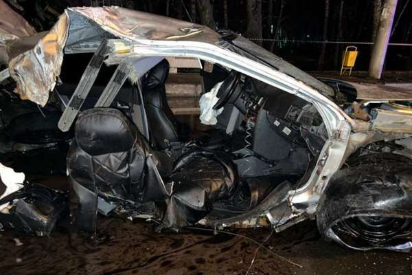 В Абакане ночью в ДТП погиб 16-летний пассажир автомобиля
