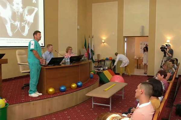 В Красноярске пройдет мастер-класс по ЛФК для лиц с болезнью Бехтерева