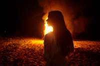 В Хакасии юные поджигательницы делали селфи на фоне огня