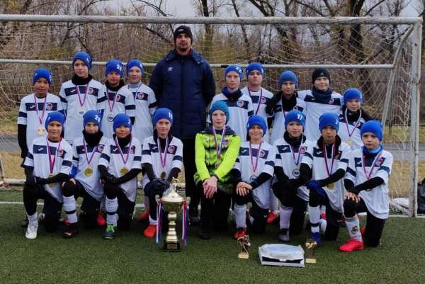 Команда юных минусинцев стала лучшей на традиционном  межрегиональном турнире по футболу
