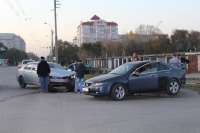 В Хакасии произошло лобовое столкновение «Тойоты» и «шестерки»