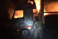 В Курагинском районе сгорели два грузовика