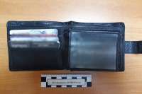 Транспортные полицейские Абакана нашли кошелек рассеянного туриста из Екатеринбурга
