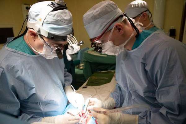 В Красноярске провели уникальную операцию на сердце новорожденного из Хакасии